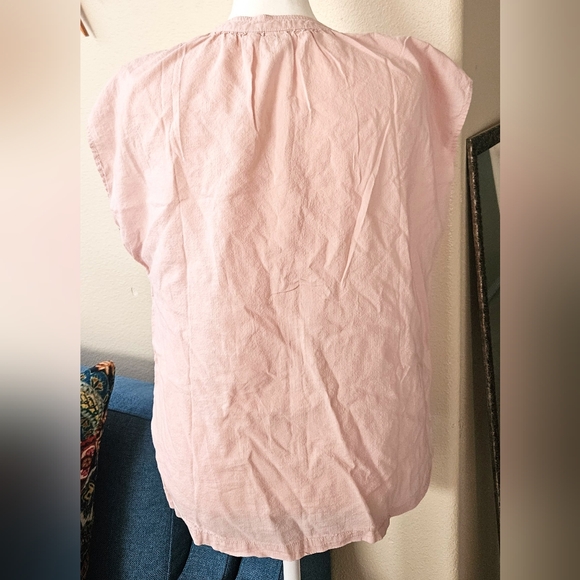 NW/oT Blush Tunic V-Neck Top - Picture 4 of 6